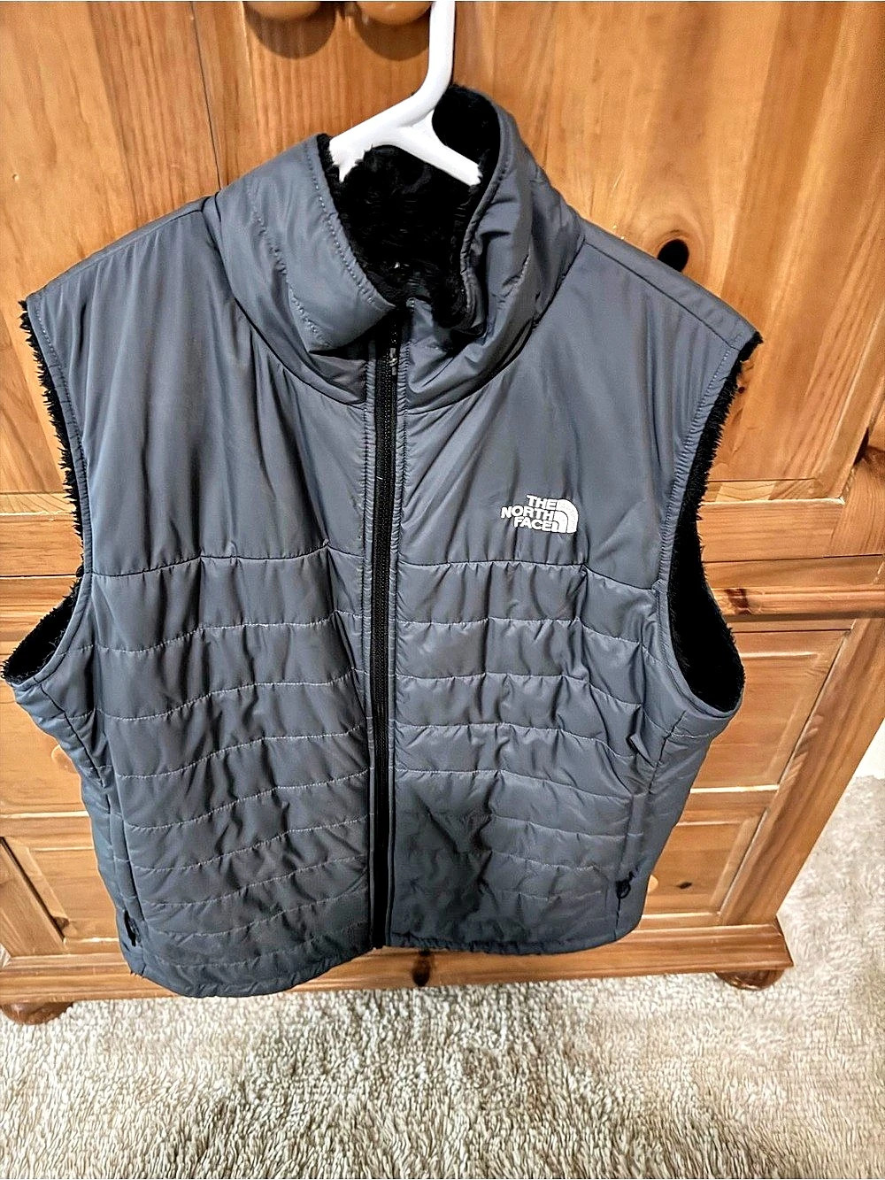 The North Face Women’s Reversible Vest Black XXL